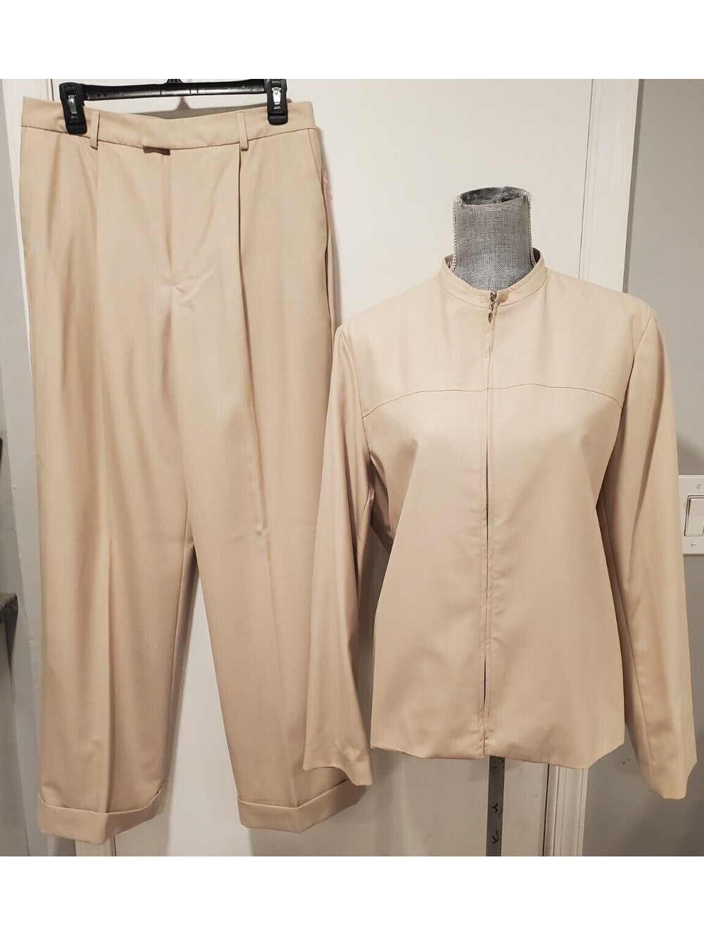 CCF Size 12 Vintage Beige Pantsuit Jacket Outfit Set Suit